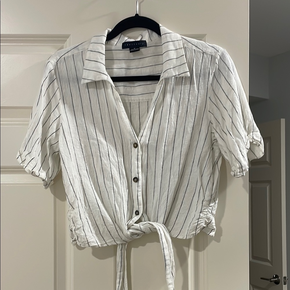 Sanctuary White and Gray Cuffed Sleeve Crop Button Down